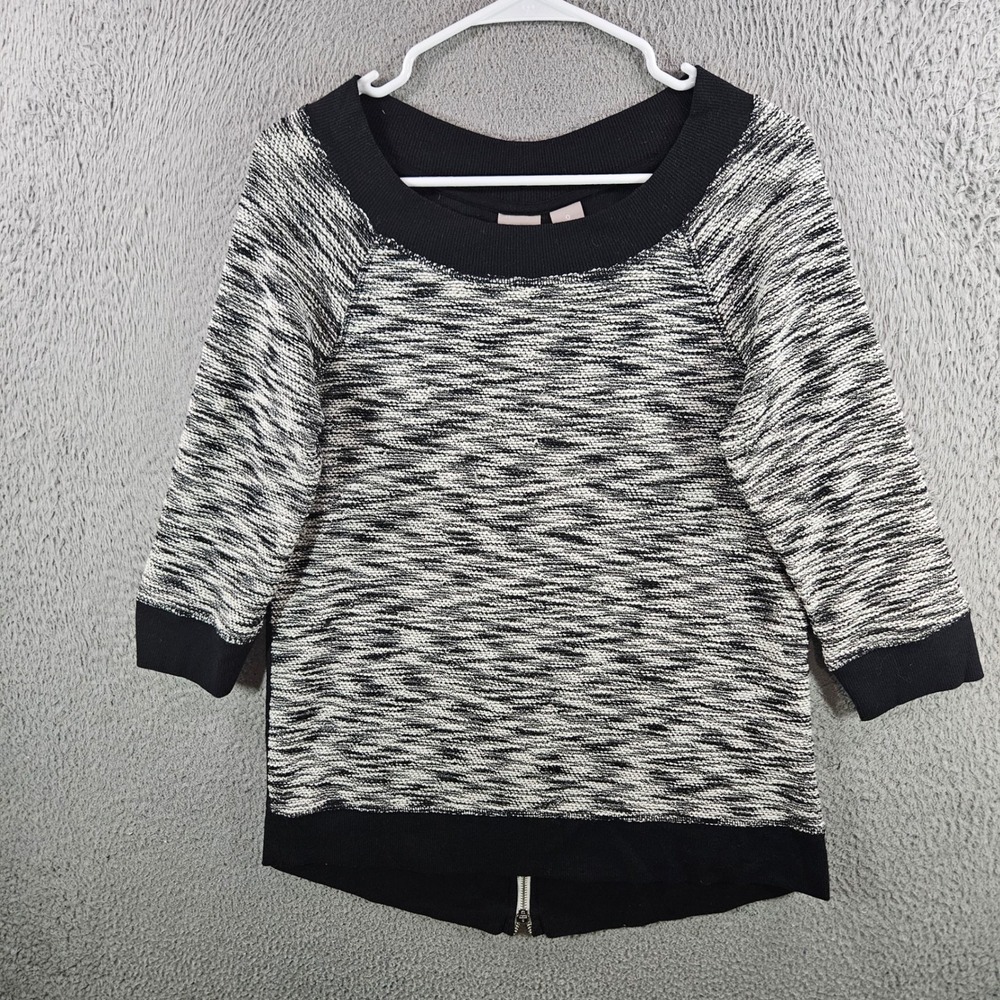 Chicos Zenergy Womens Black White Space Dye Back Zip Polka Dot Top Size 0 US 4/6